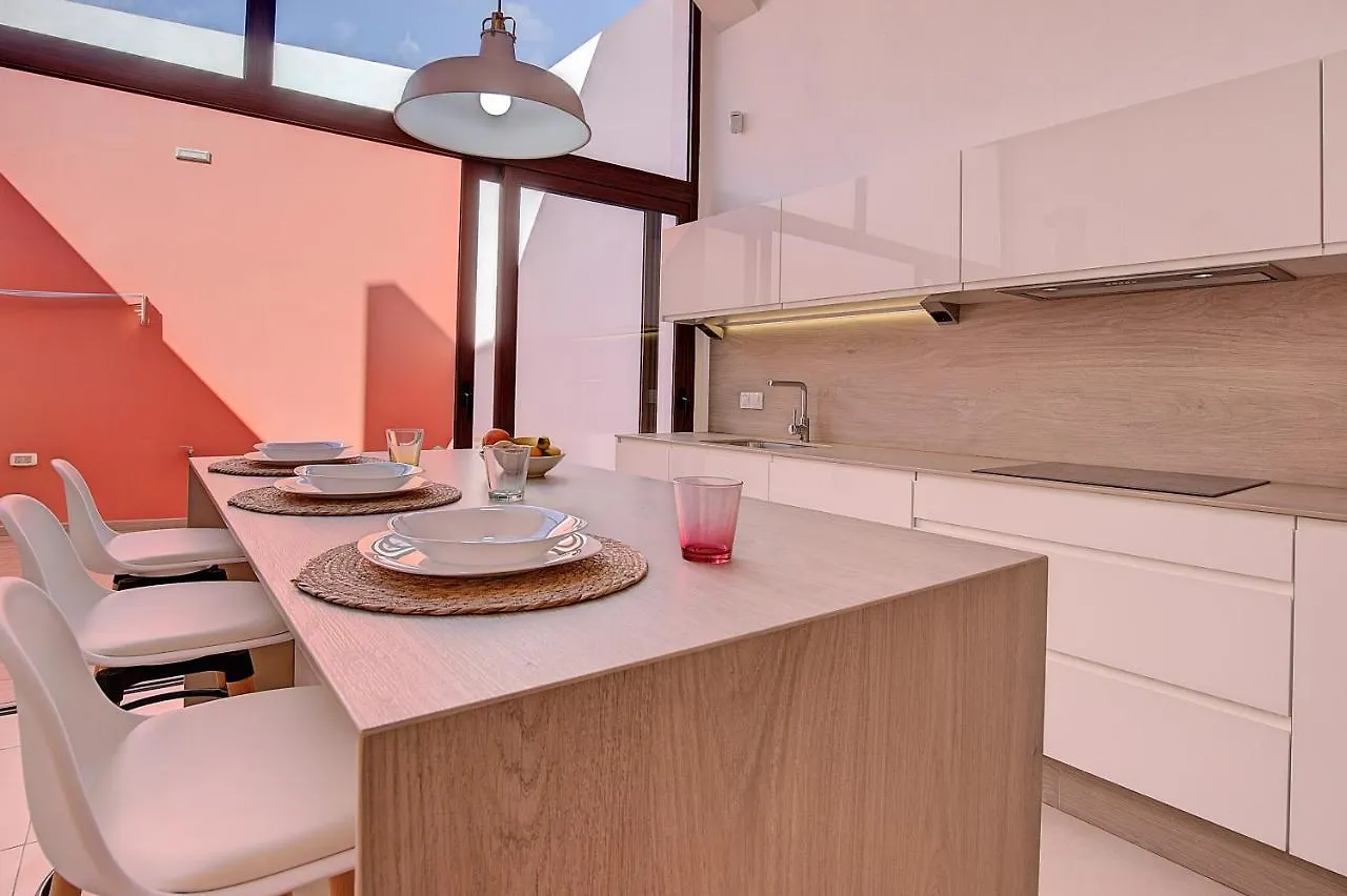 Elita Apartment Лос-Льянос-де-Аридане